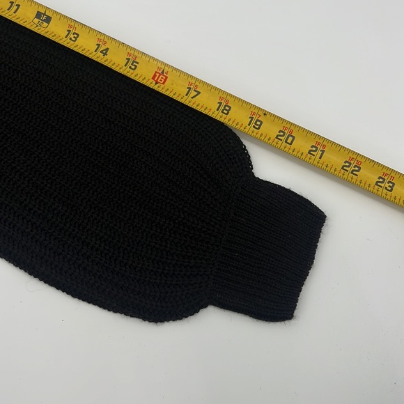 Full Circle Trends NWT Black Vneck Cropped Faux Wrap Sweater Women's sz. Small - Picture 10 of 11